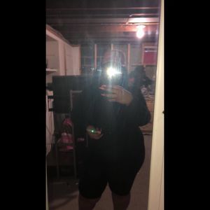 Meet your Posher, Elsi